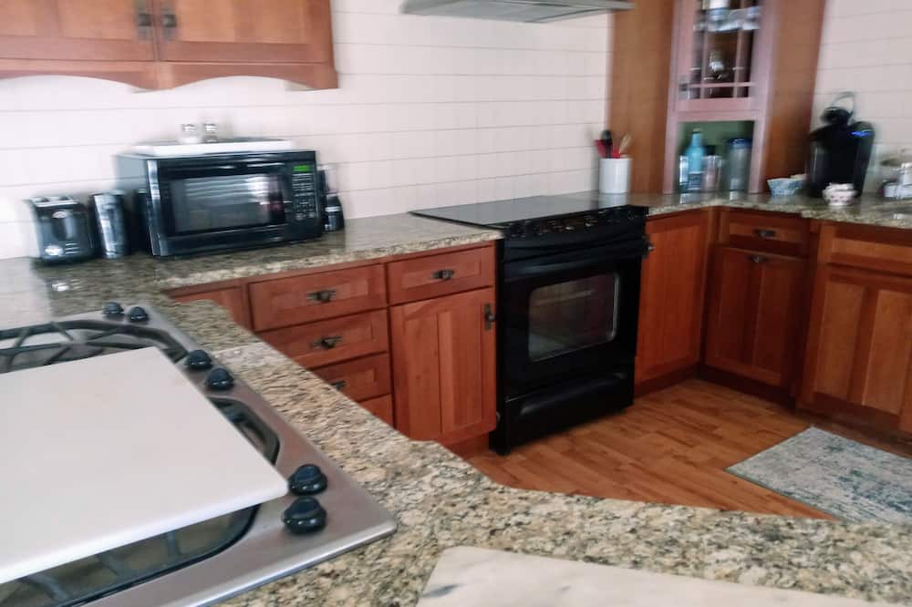 Photo of Kitchen in Newnan