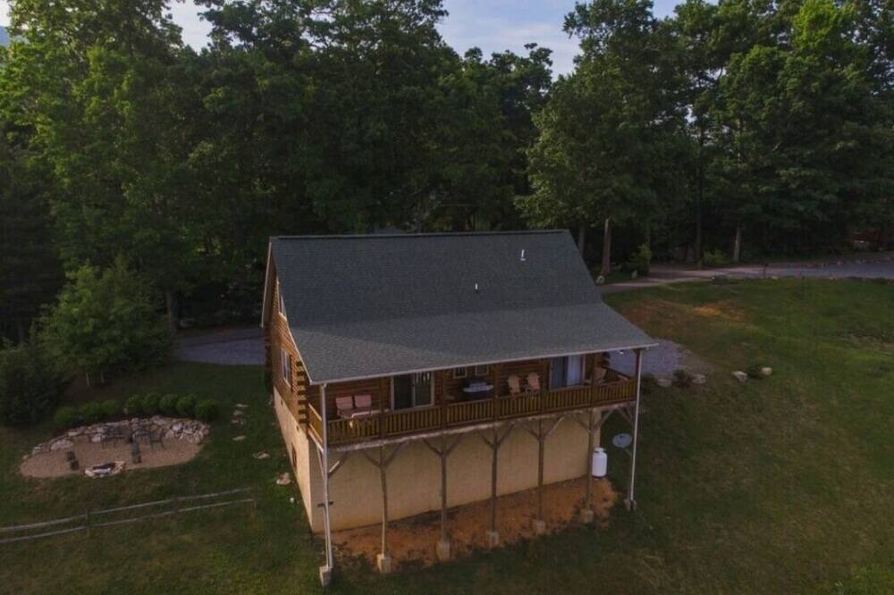 Photo of Outdoor in Waynesville