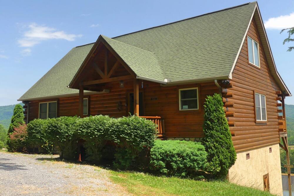 Photo of Outdoor in Waynesville