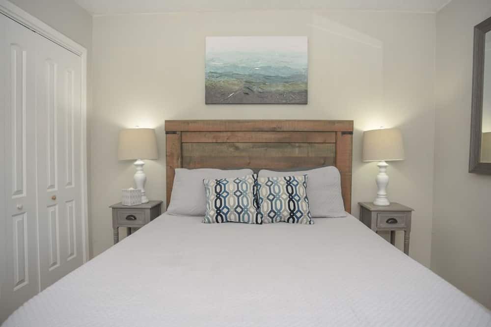 Photo of Bedroom in Grand Bay