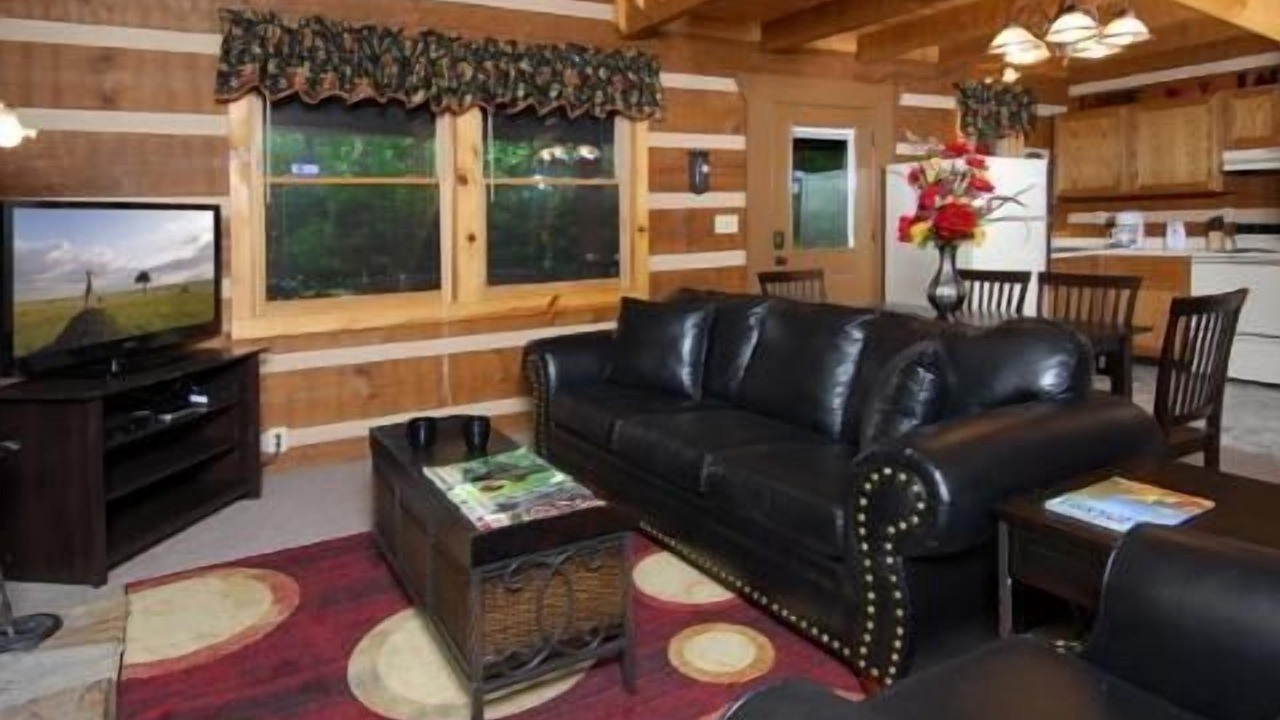 Photo of Livingroom in Rocky Grove