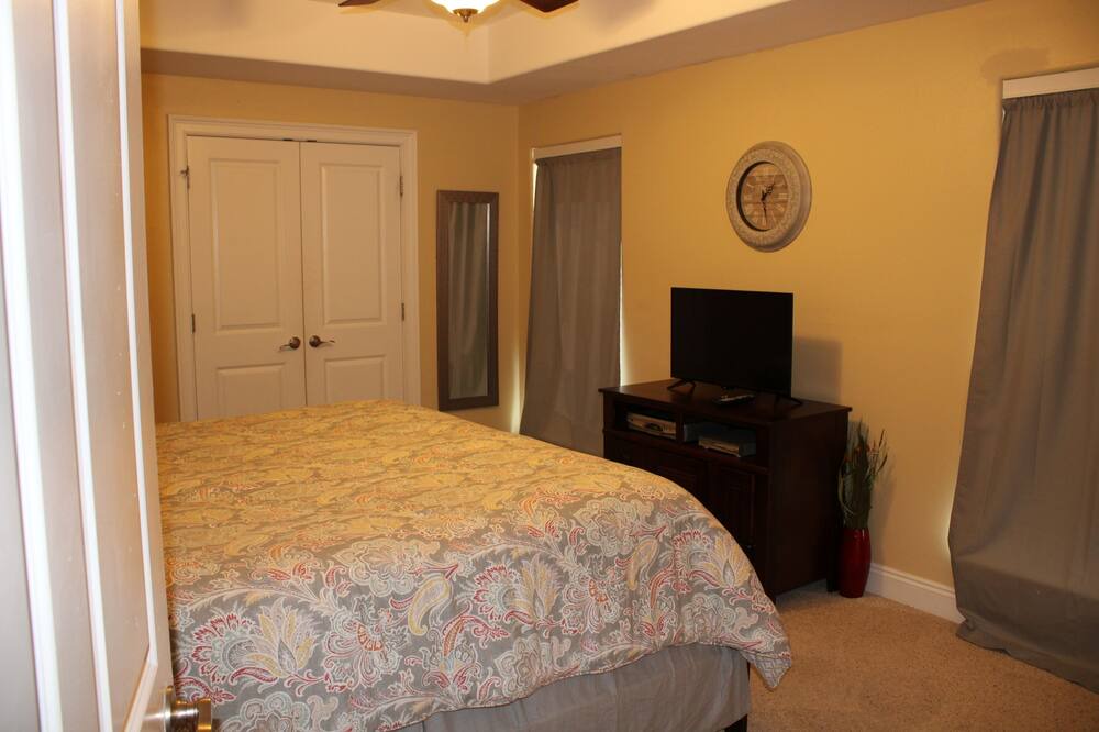 Photo of Bedroom in Sunset Pass