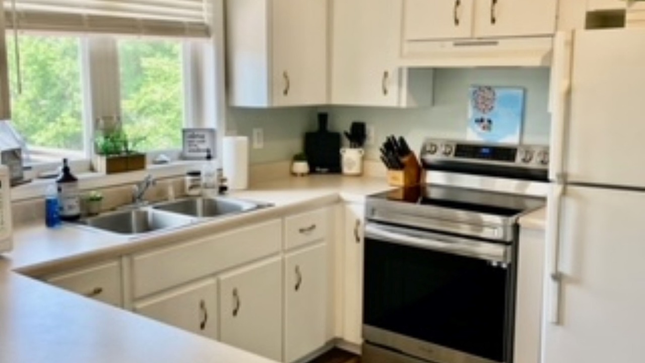 Photo of Kitchen in Eatonton