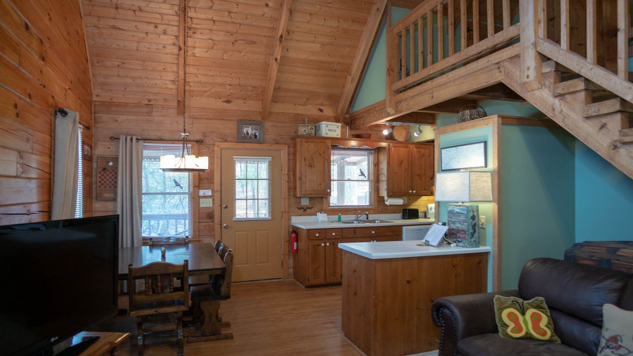 Photo of Livingroom in Pine Mountain