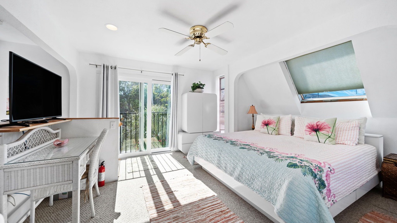 Photo of Bedroom in Pass-a-Grille