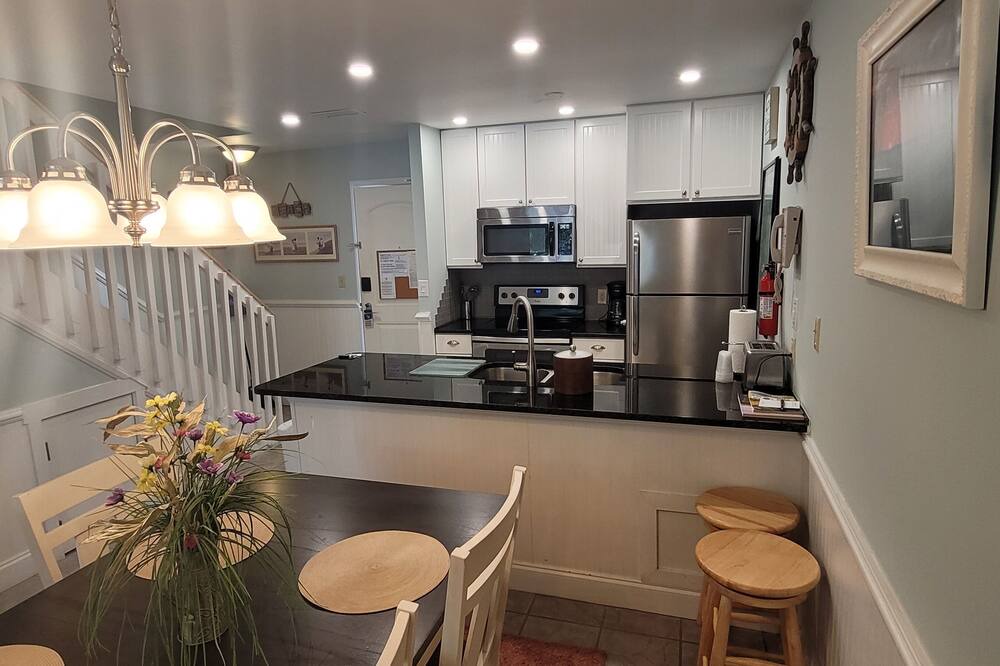 Photo of Kitchen in Jekyll Island