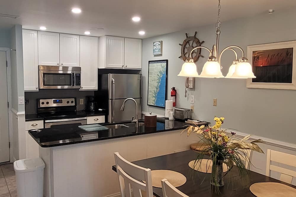 Photo of Kitchen in Jekyll Island