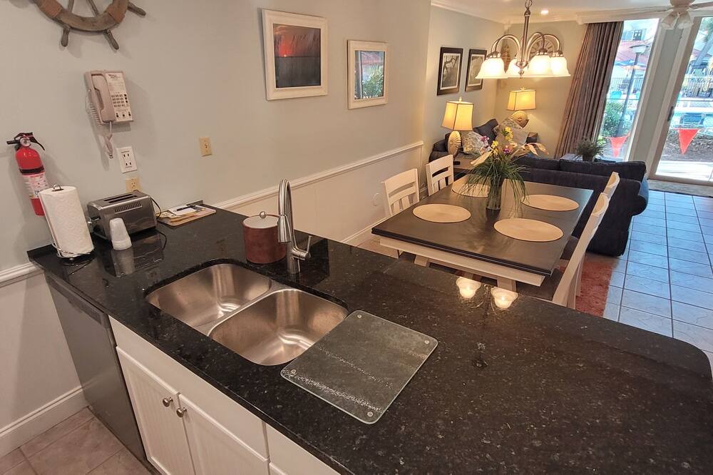 Photo of Kitchen in Jekyll Island
