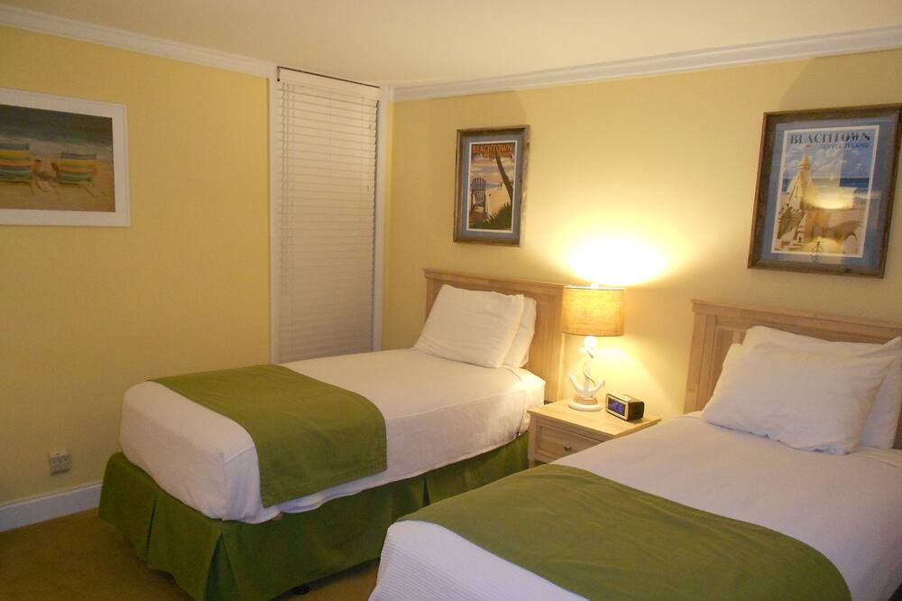 Photo of Bedroom in Jekyll Island