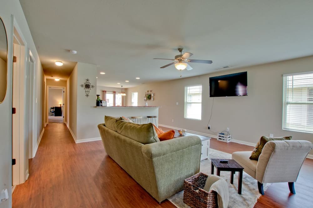 Photo of Livingroom in Normal