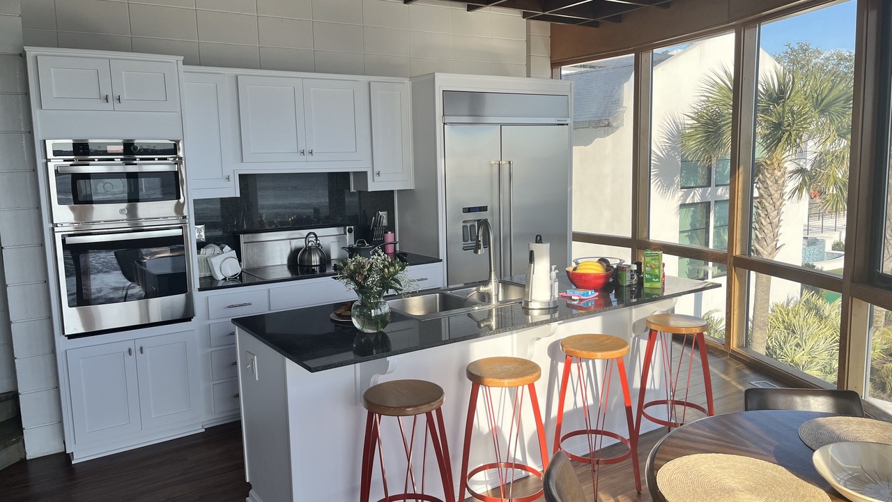 Photo of Kitchen in King City