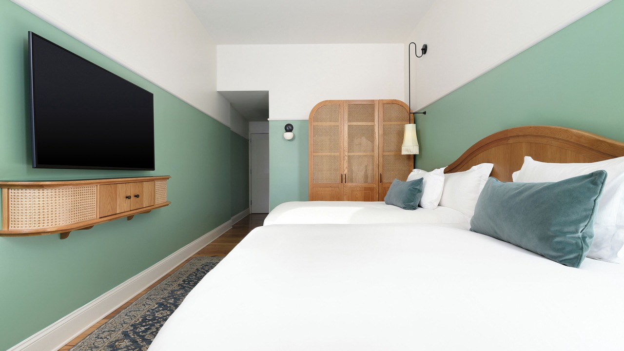 Photo of Bedroom in Historic District - North
