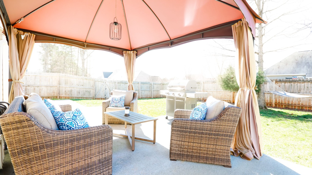 Photo of Patio Balcony in Prosperity Church Road
