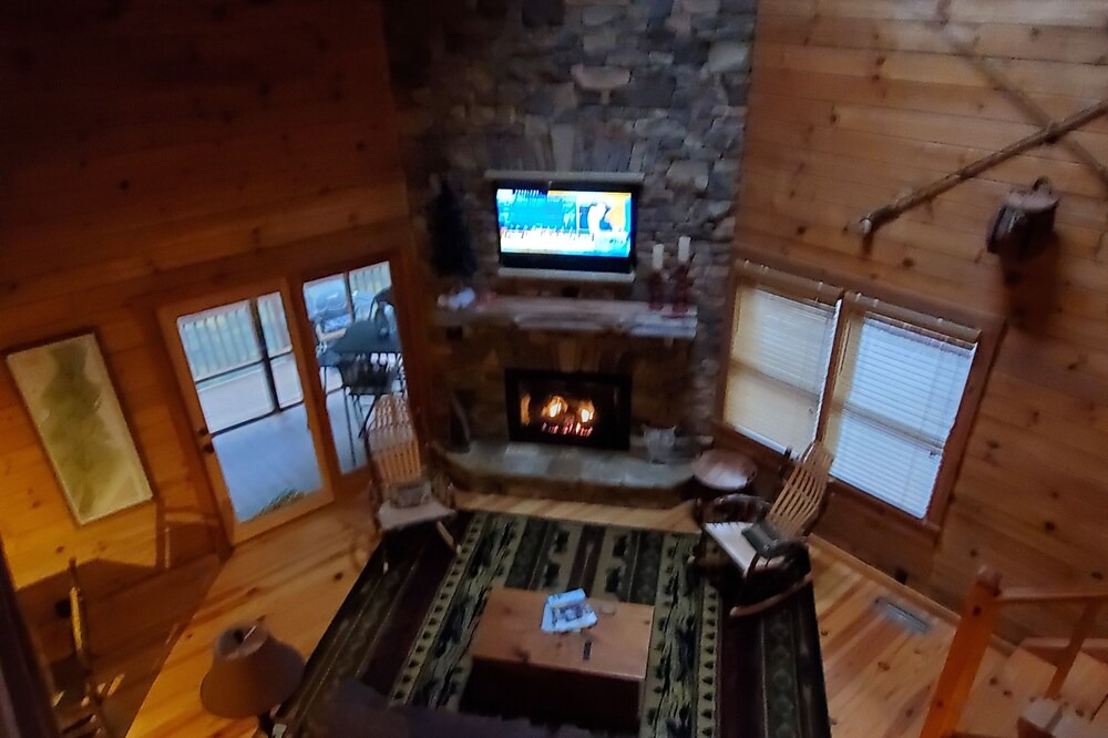 Photo of Livingroom in Ellijay