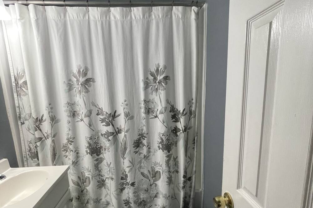 Photo of Bathroom in Augusta