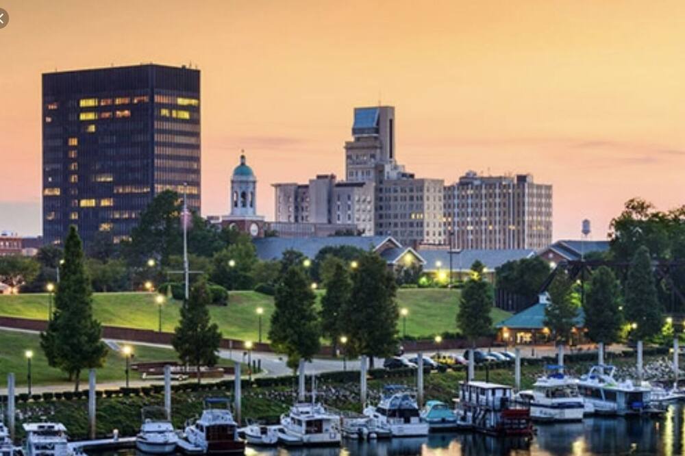 Photo of Others in Augusta