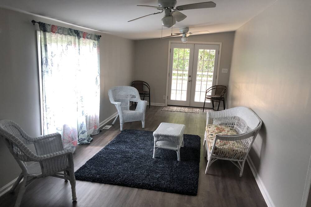 Photo of Bedroom in Augusta