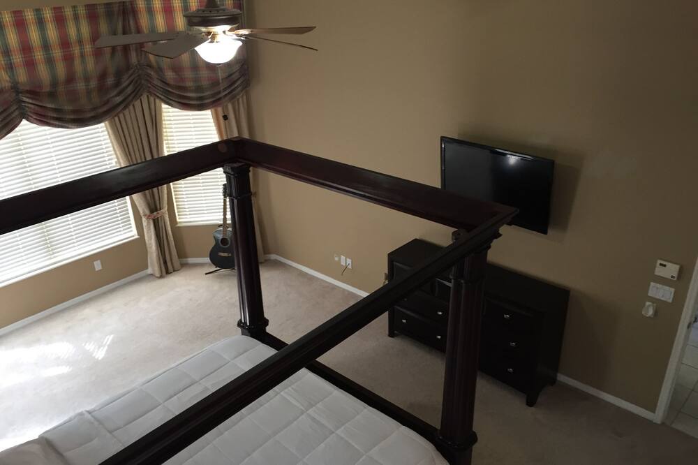 Photo of Bedroom in Orlando