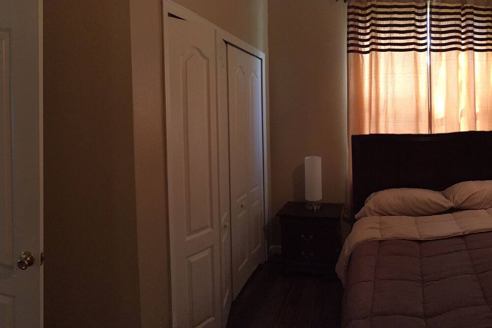 Photo of Bedroom in Orlando