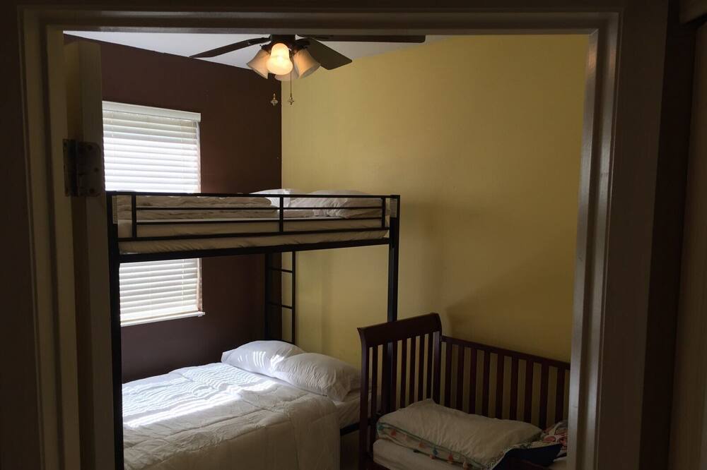 Photo of Bedroom in Orlando