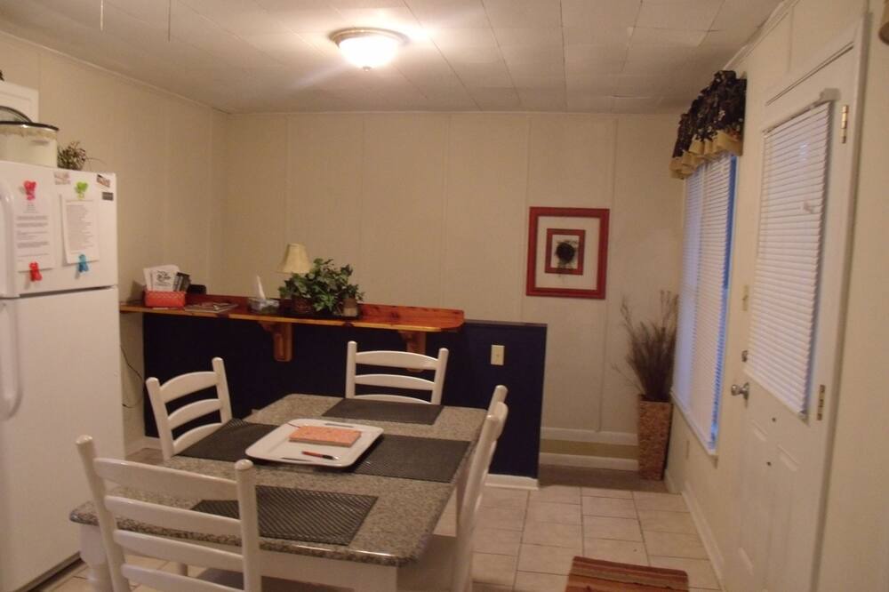 Photo of Kitchen in Maggie Valley