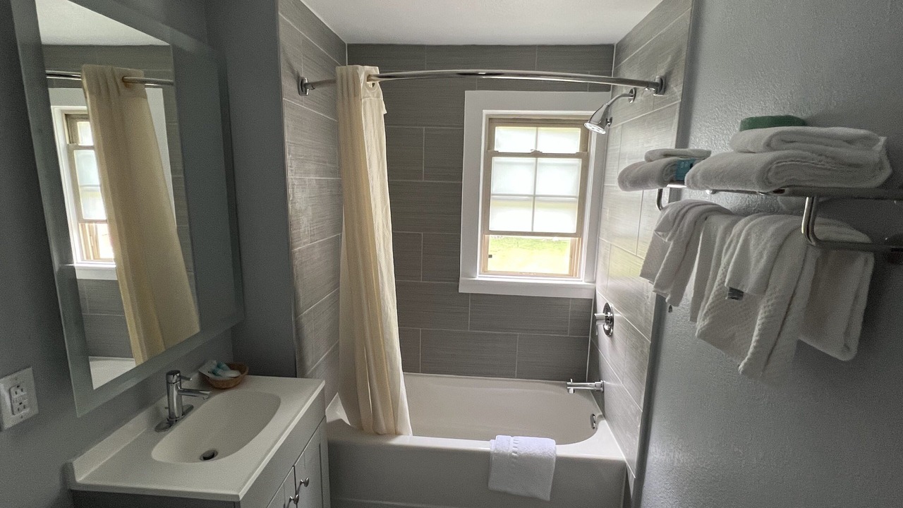 Photo of Bathroom in Maggie Valley