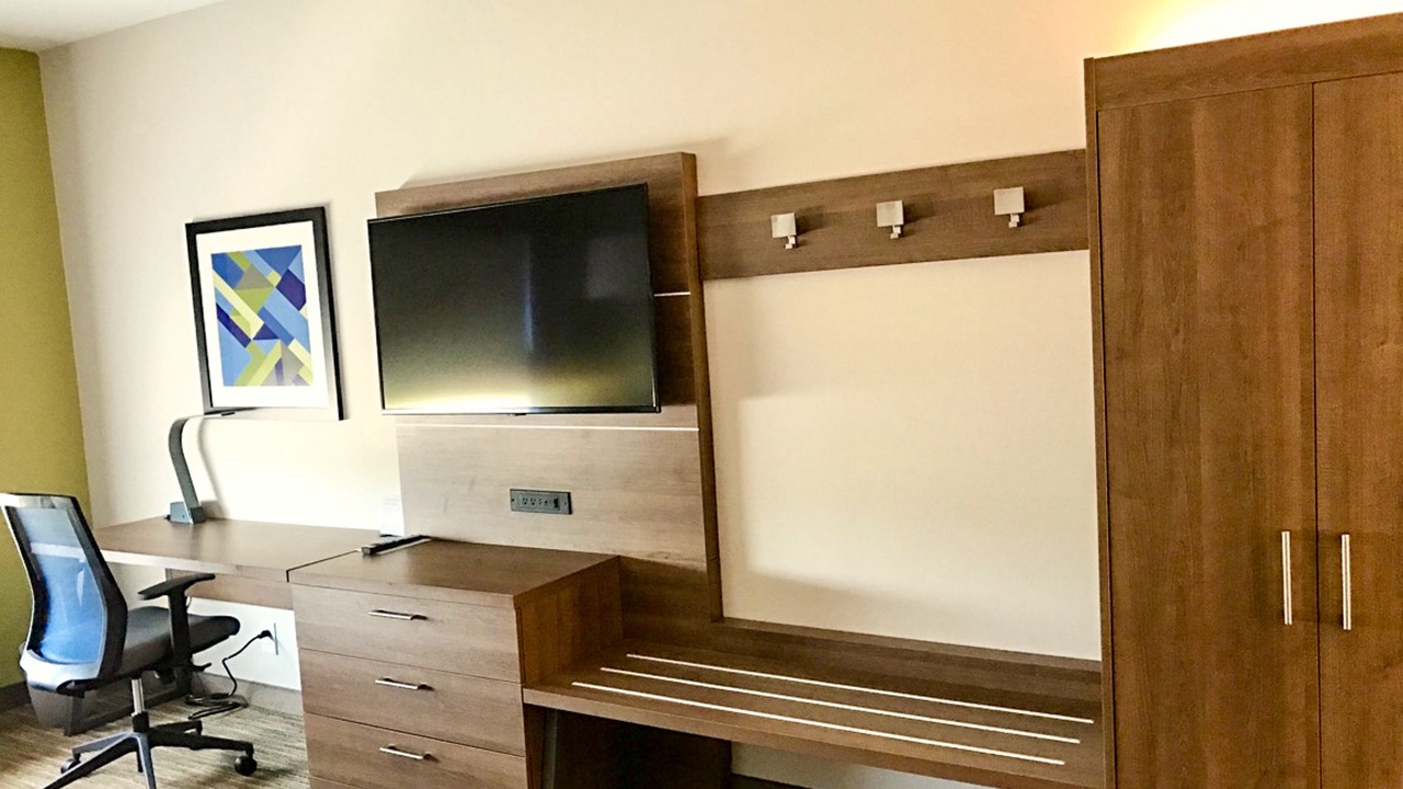 Photo of Bedroom in University Place