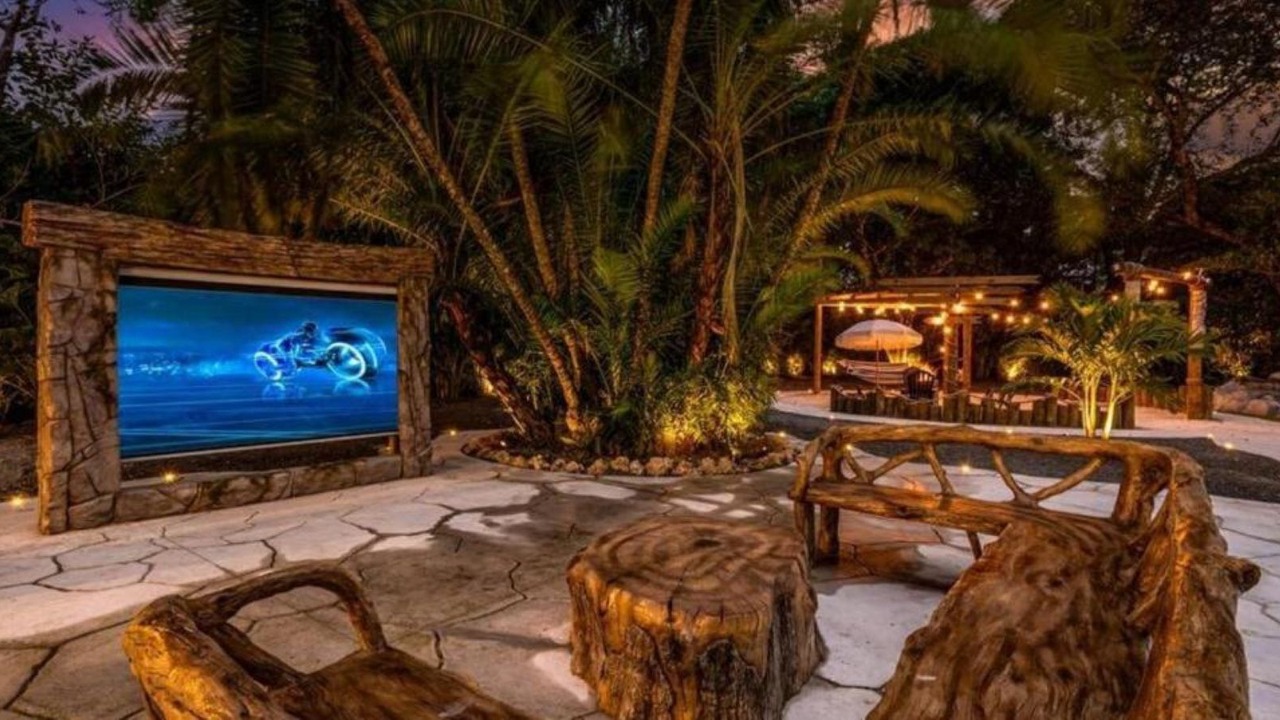 Photo of Outdoor in Golden Glades