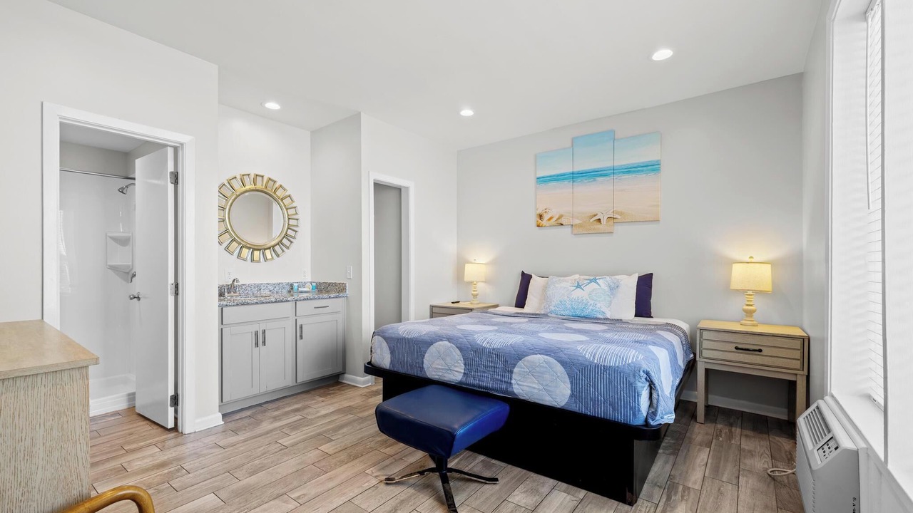 Photo of Bedroom in Pensacola Beach