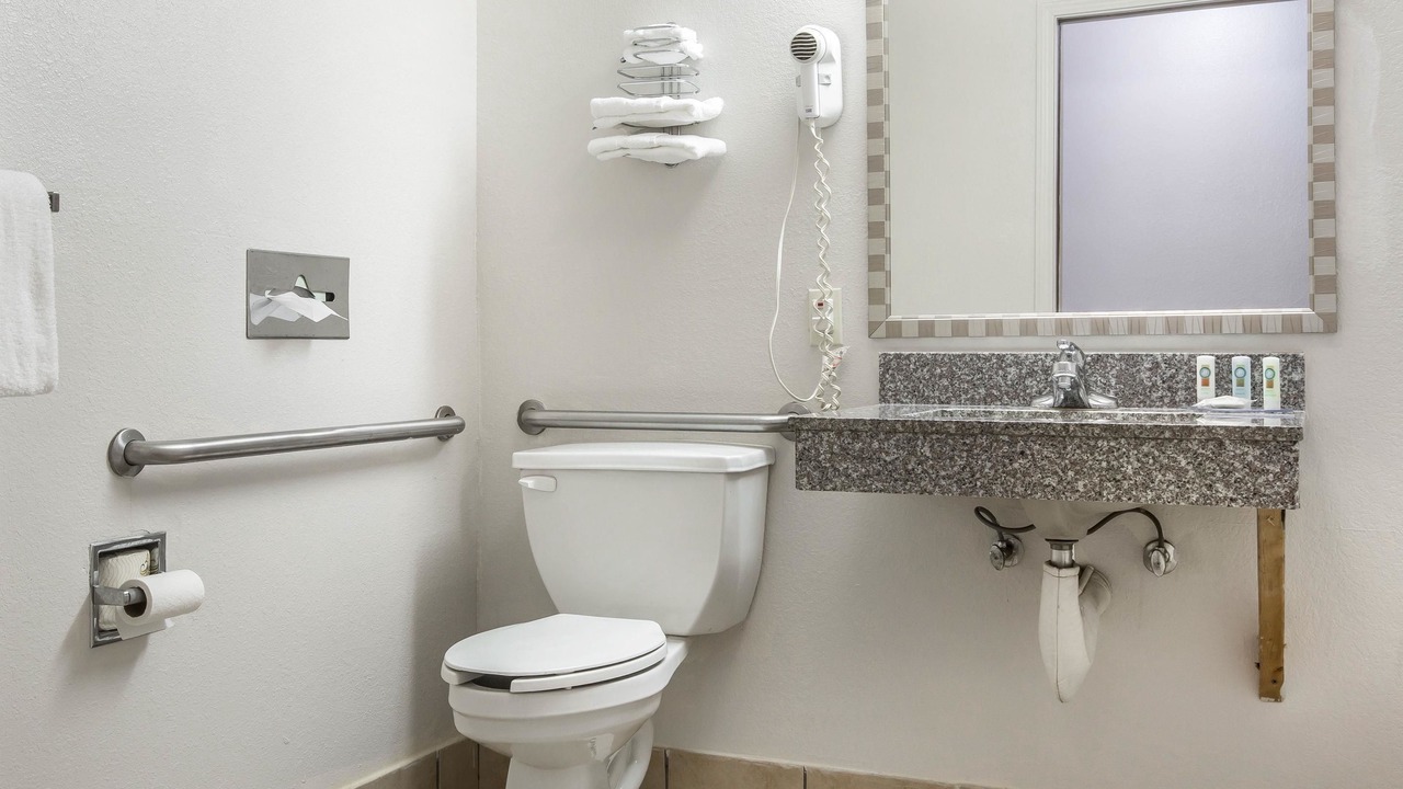 Photo of Bathroom in Stockbridge