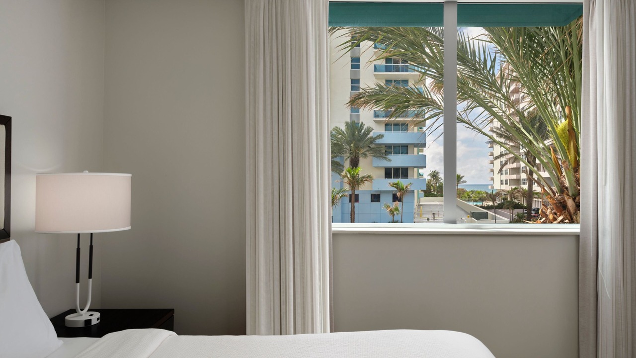 Photo of Bedroom in Surfside