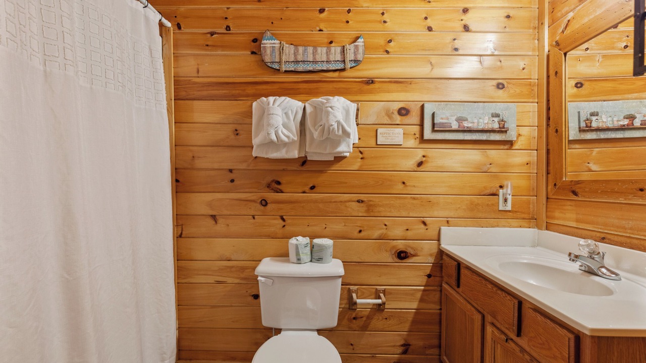Photo of Bathroom in Sevierville