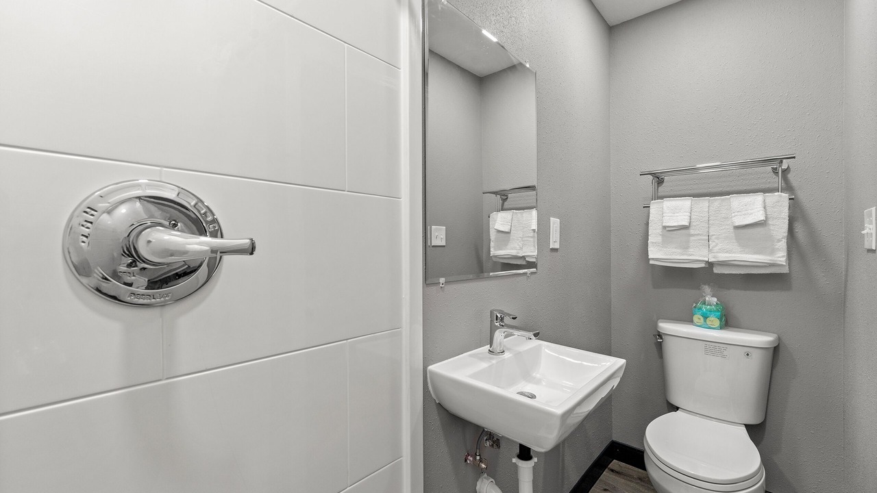 Photo of Bathroom in Kennesaw