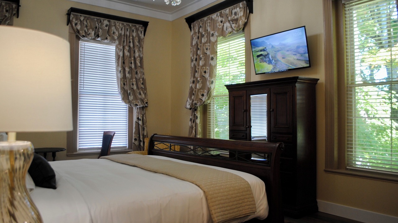 Photo of Bedroom in Jefferson City