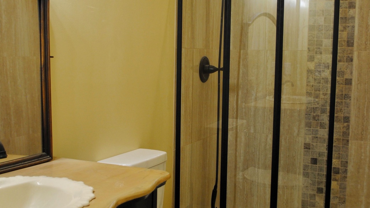 Photo of Bathroom in Jefferson City