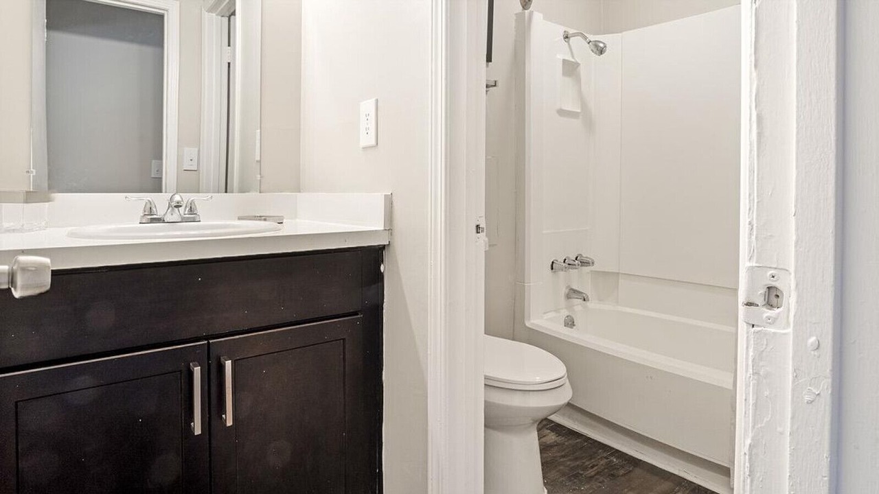 Photo of Bathroom in Ellenwood