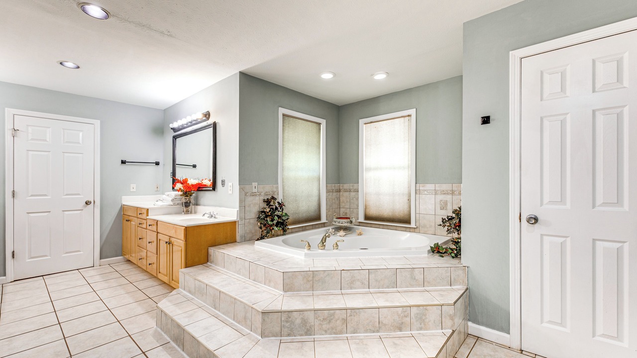 Photo of Bathroom in Carrollton