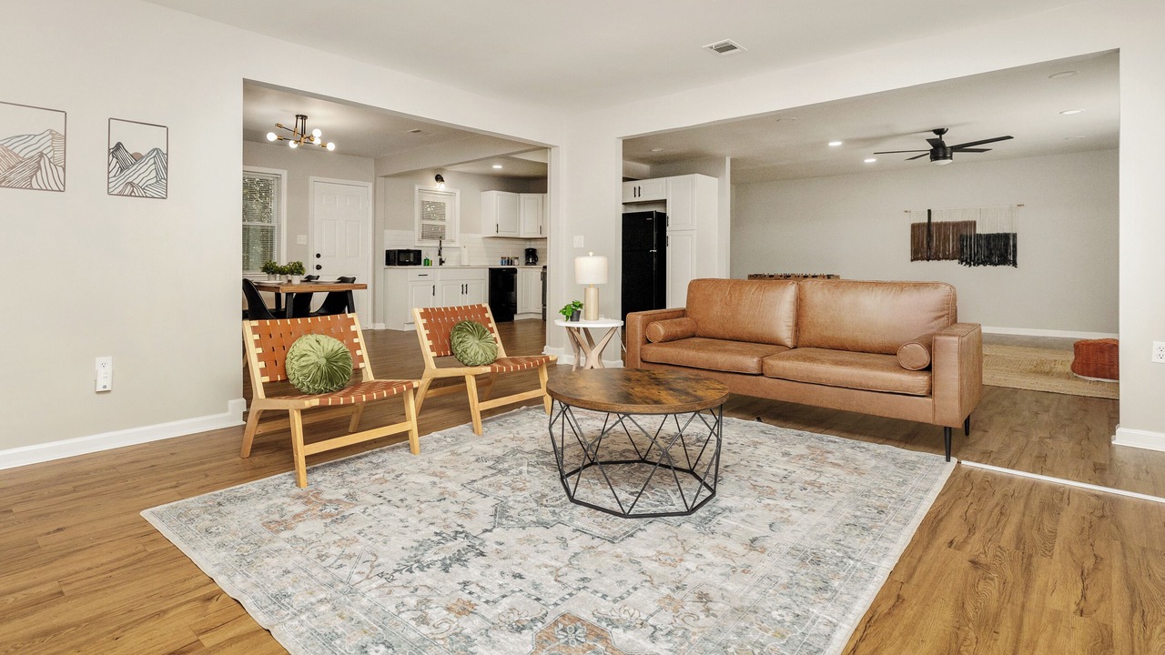 Photo of Livingroom in Houston County