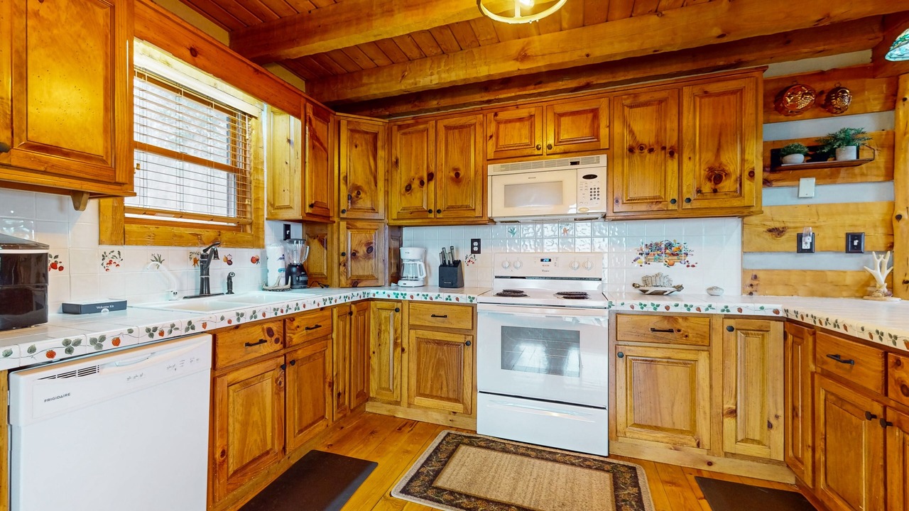 Photo of Kitchen in Baneberry