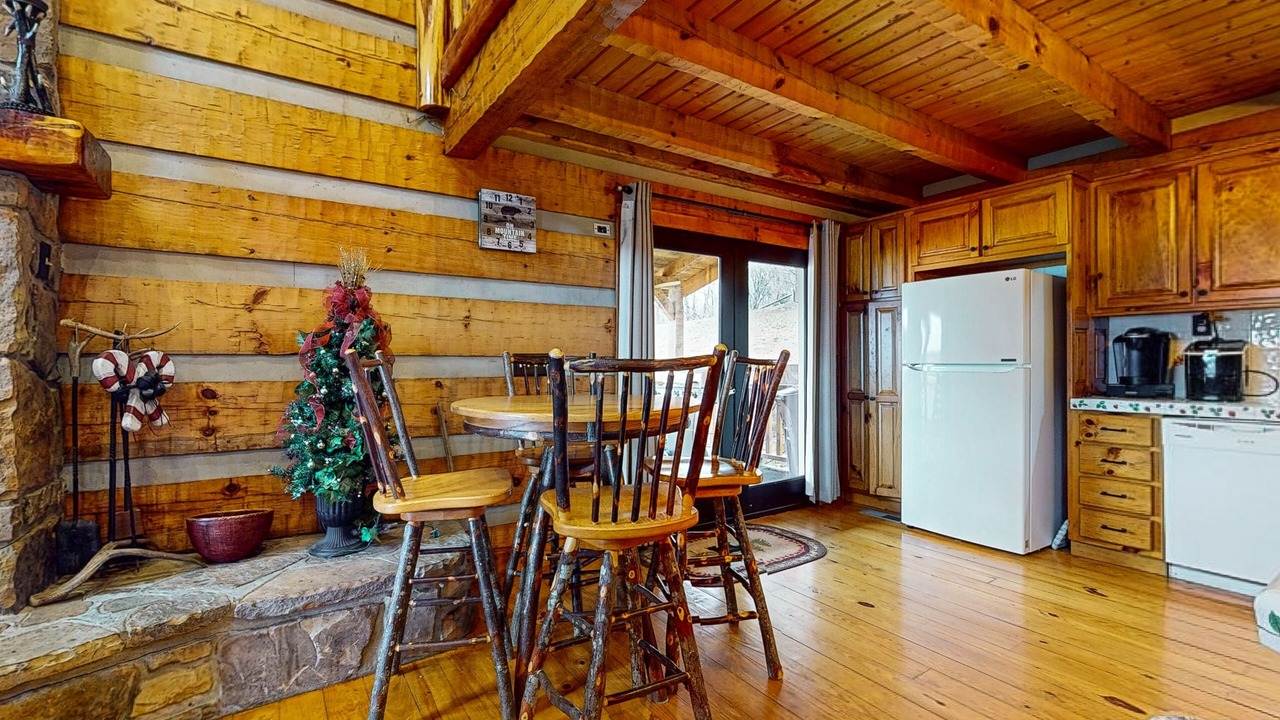 Photo of Kitchen in Baneberry