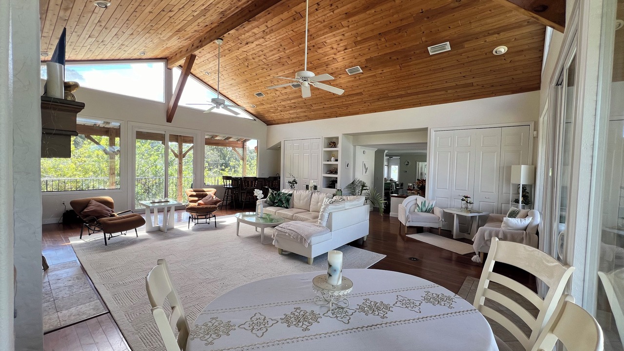 Photo of Livingroom in Deltona Lakes