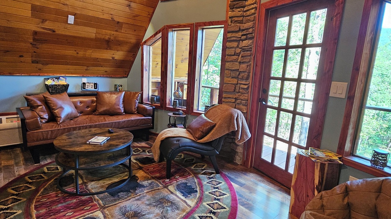 Photo of Livingroom in Newport