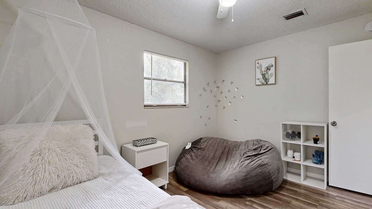 Photo of Bedroom in Riverview