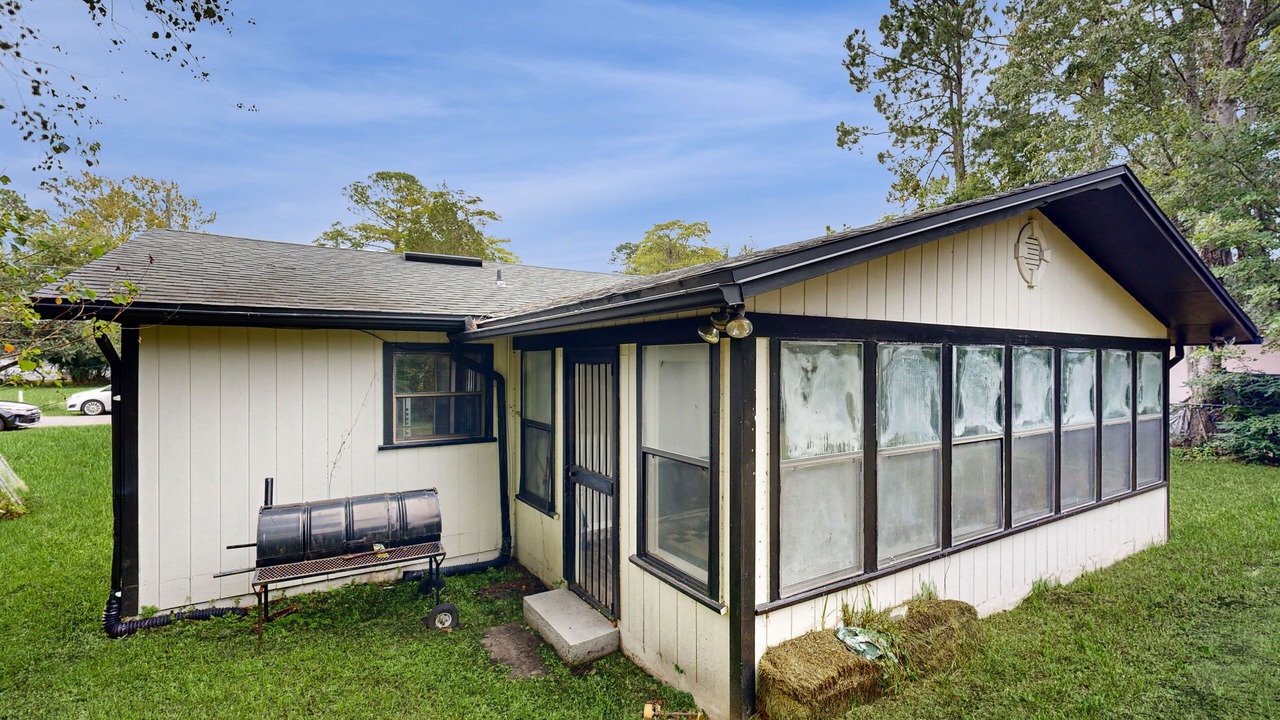 Photo of Outdoor in Riverview