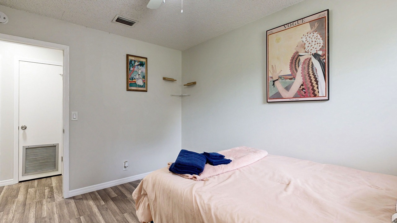 Photo of Bedroom in Riverview