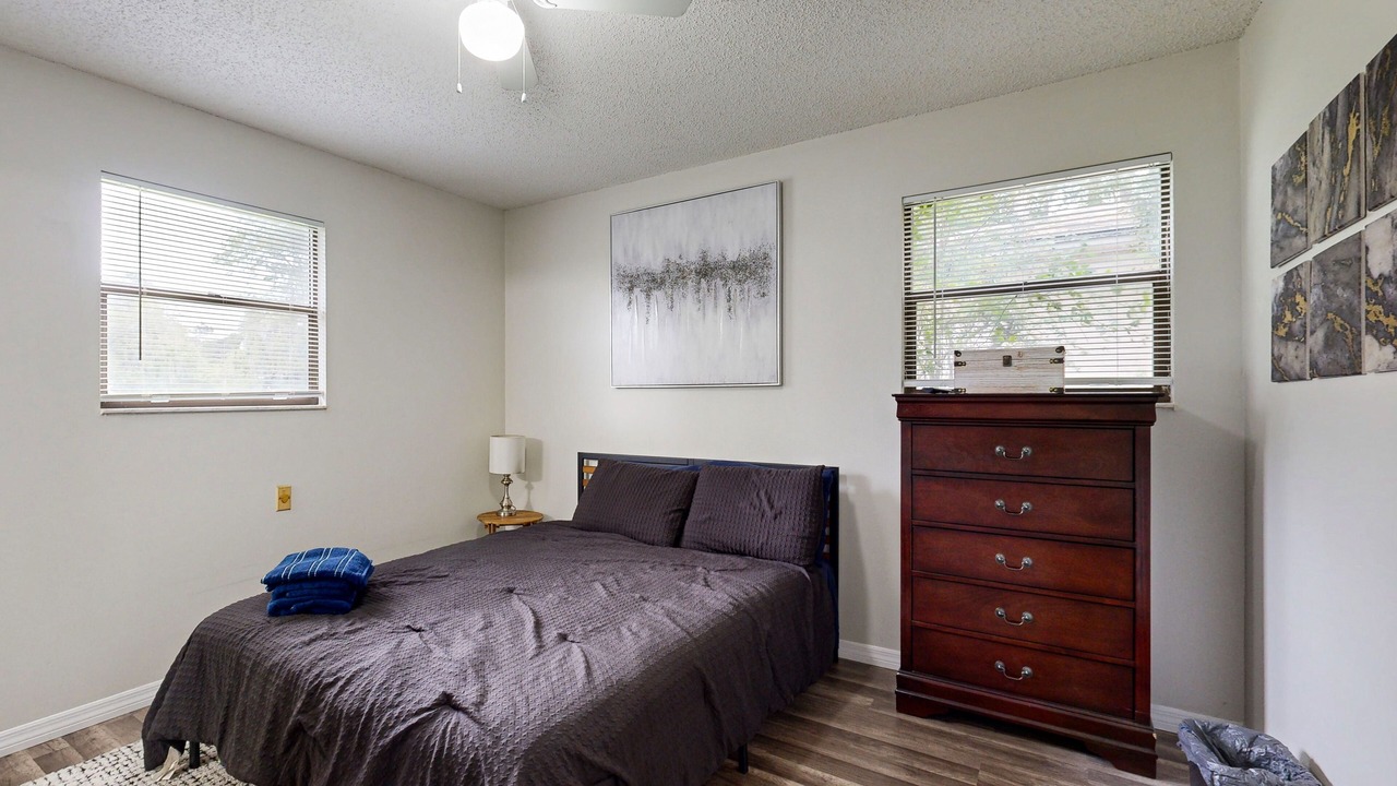 Photo of Bedroom in Riverview