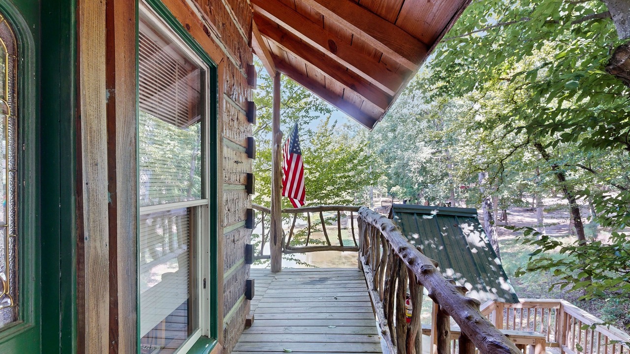 Photo of Patio Balcony in Jackson