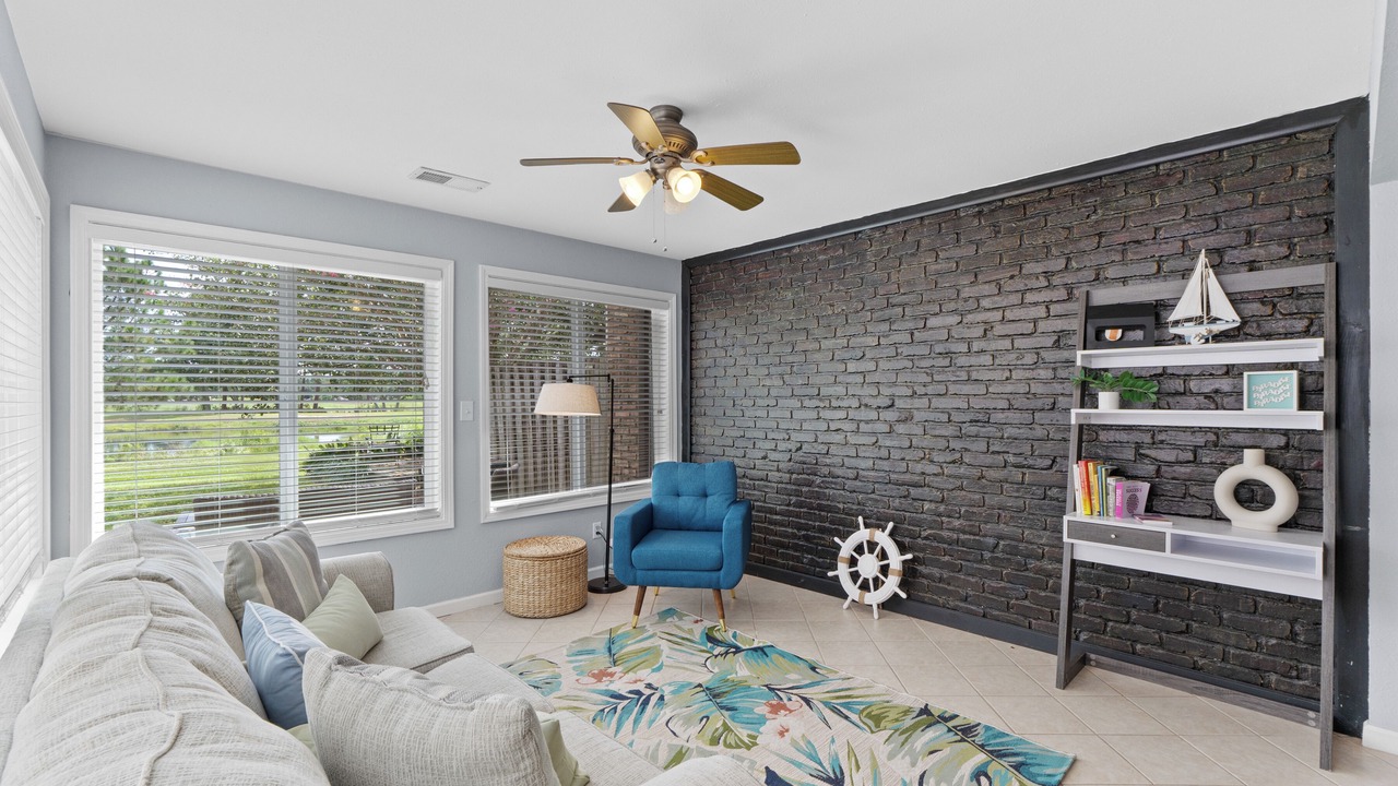 Photo of Livingroom in Perdido Bay Villas
