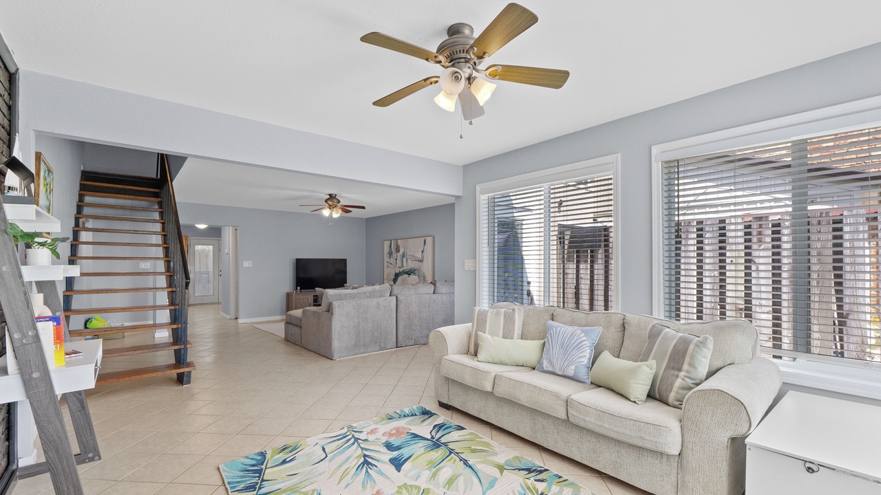 Photo of Livingroom in Perdido Bay Villas