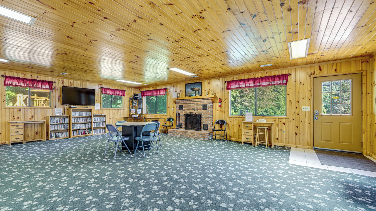 Photo of Others in Maggie Valley